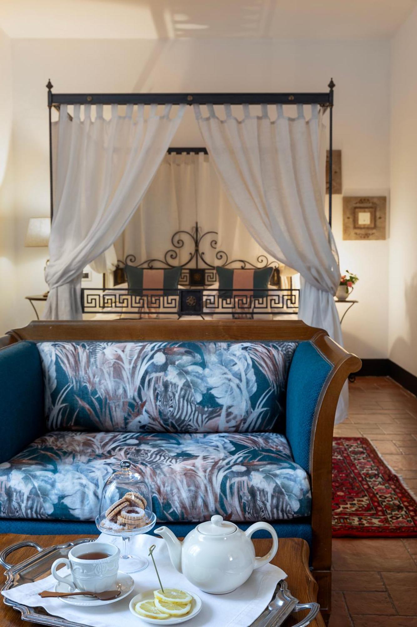 Abbadia San Giorgio Hotel Moneglia Exterior photo